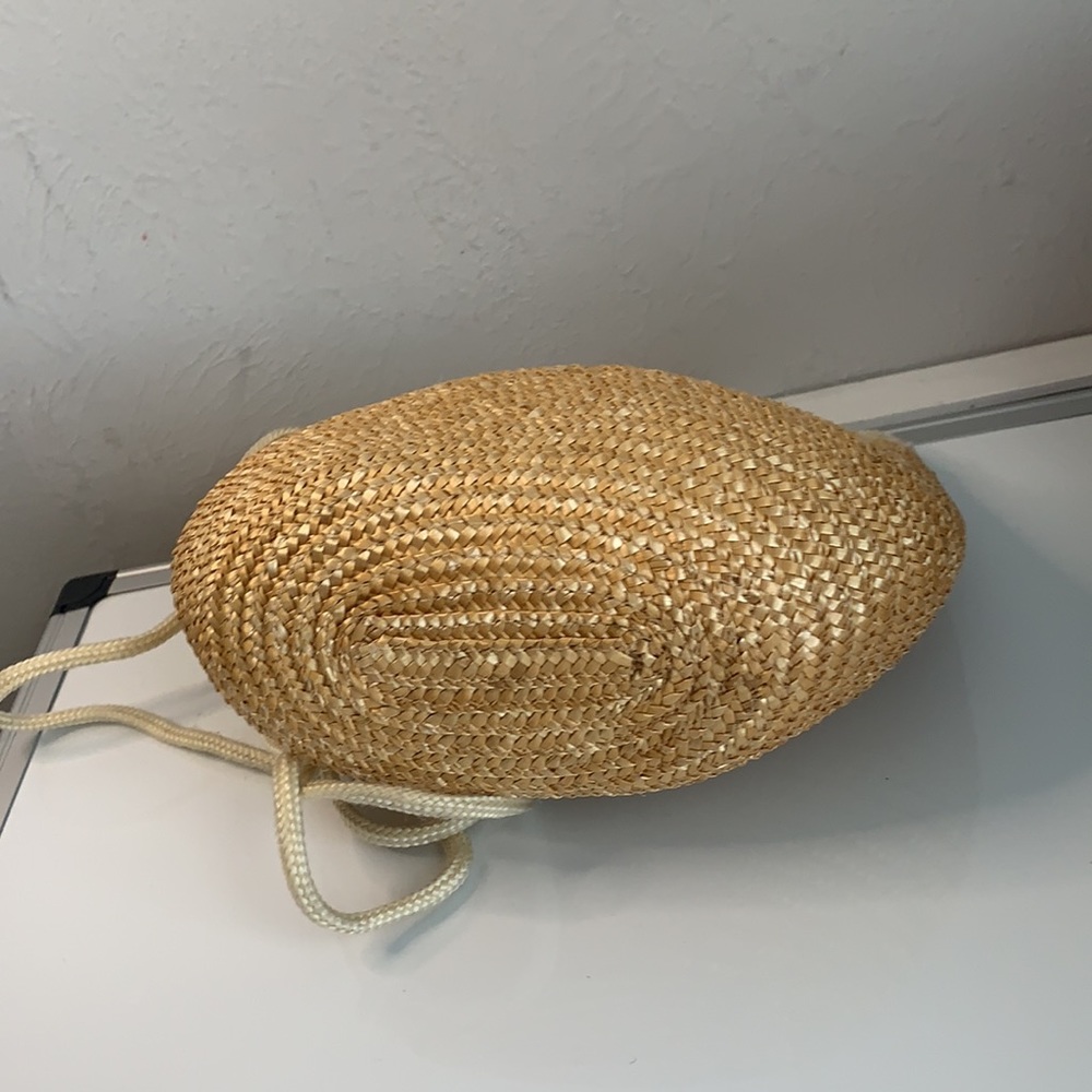 Objectives Small Straw Purse - Picture 3 of 5